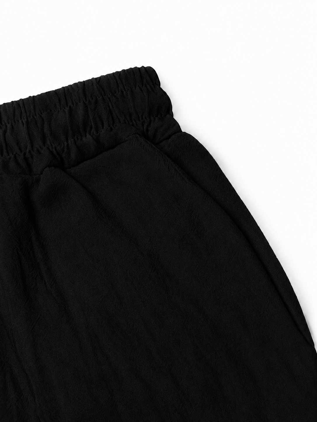 Black Linen Short