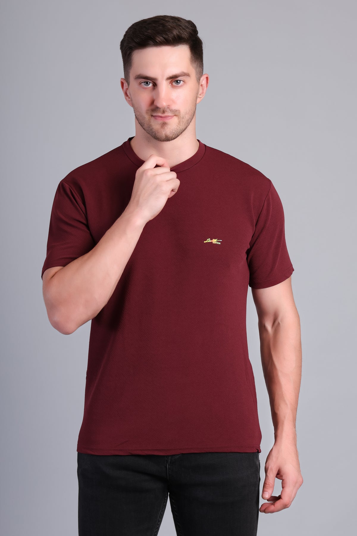 Men’s Maroon Round Neck Half Sleeve T-Shirt -Marrom Cotton NS-31