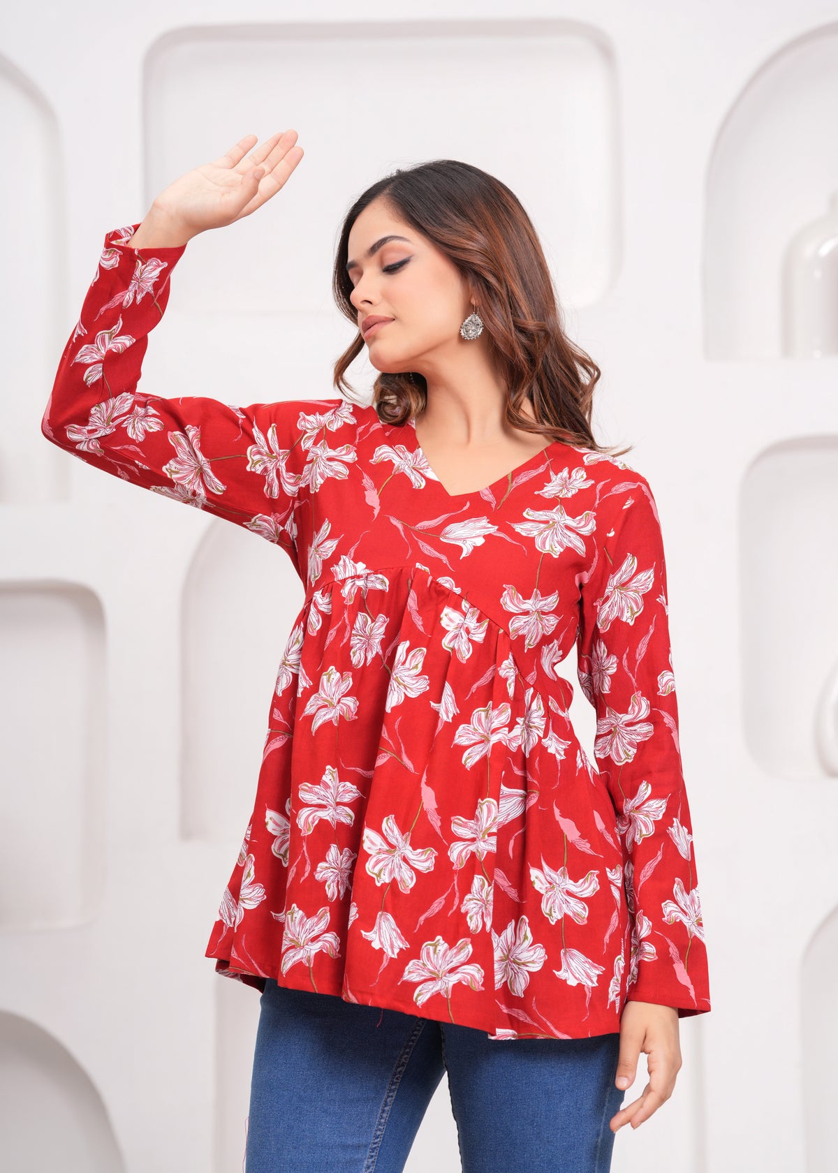RM749RED